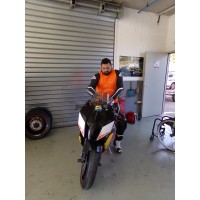LOCATION MOTO DE PISTE